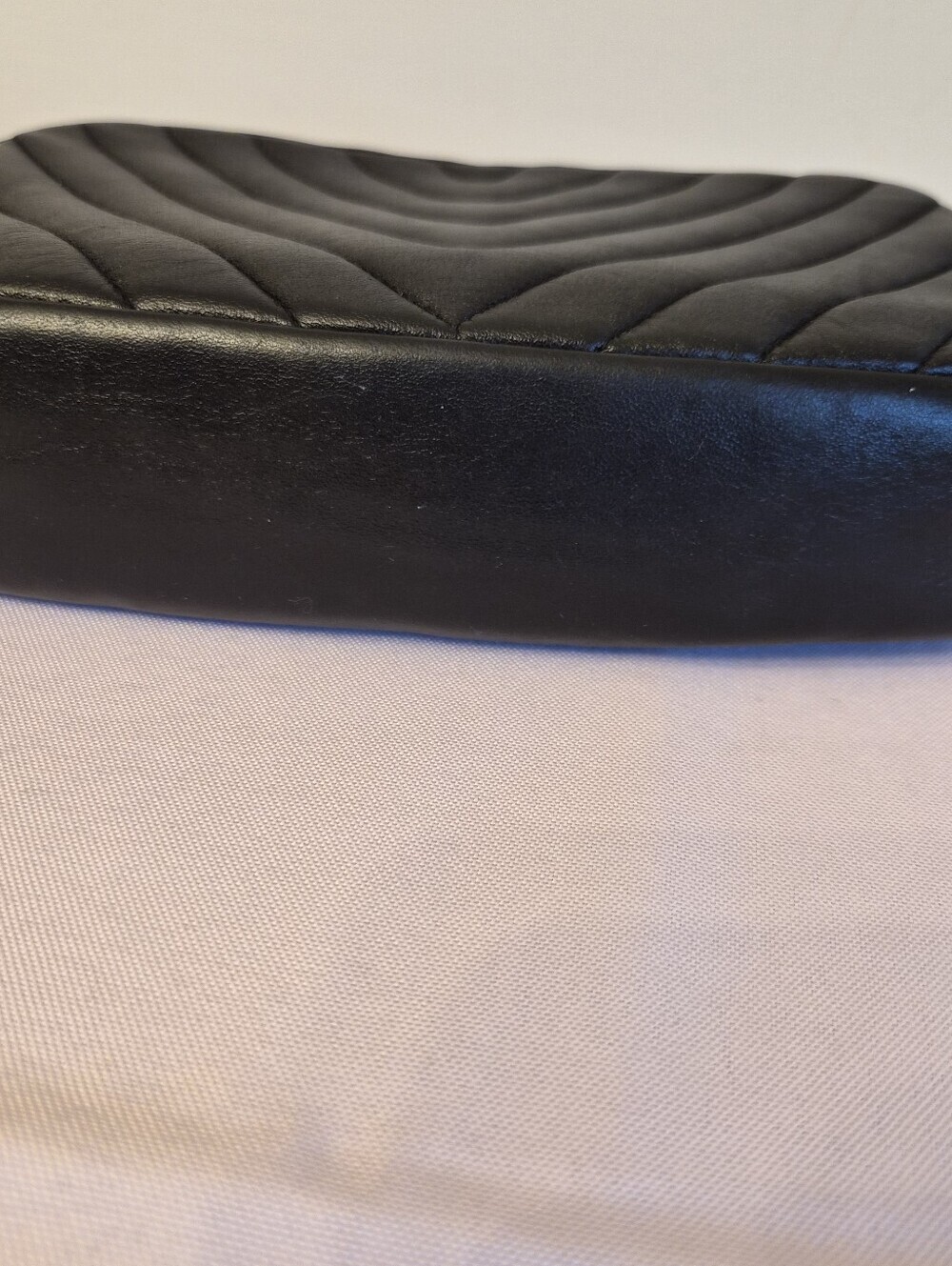 Chanel Chevron Camera Bag – Black Lambskin | 20 Series | Authenticated - Picture 6 of 13